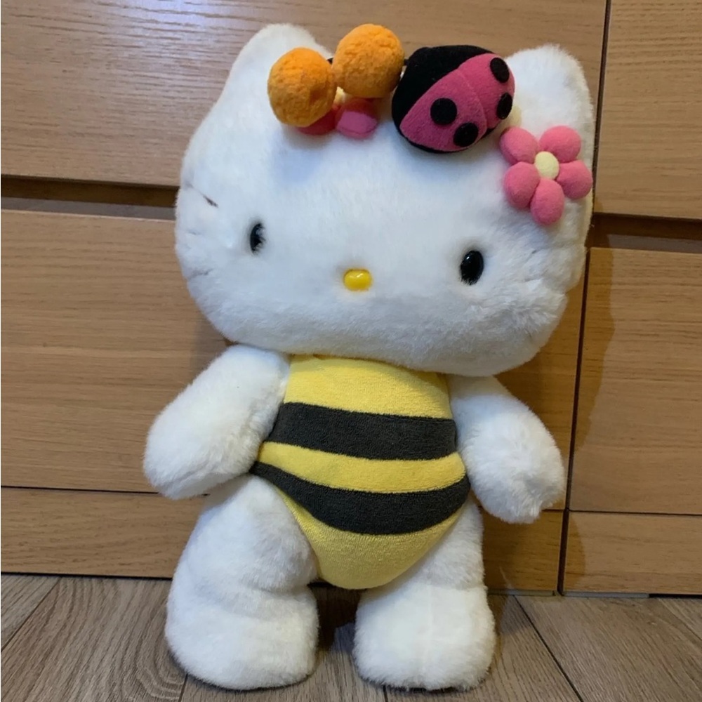 Hello Kitty Bumblebee Plush Sanrio Vintage
